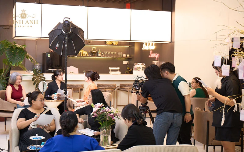 ĐÁNH THỨC PHIÊN BẢN ĐẸP HƠN CHÍNH BẠN  – CƠ CẤU TÀI TRỢ VÀ THỂ LỆ